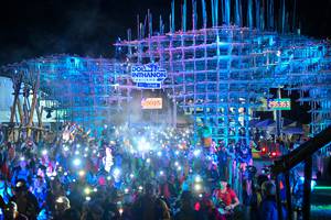 BIB: 060032, 295353
                            <button type="button" onclick="openModal(19206638)" class="btn btn-primary btn-sm float-right btn-popup" data-toggle="modal" data-target=".modal-high-quality">
                        <i class="fas fa-shopping-cart"></i> Add to Cart
                    </button>
                                            <button type="button" onclick="isThisMe(19206638, true)" class="btn btn-success btn-sm float-right btn-popup btn-isme hidden" data-toggle="tooltip" data-placement="bottom" title="นี่คือรูปของคุณใช่ไหม คลิกที่นี่เพื่อเอาเข้าอัลบั้ม">
                        <i class="fas fa-plus"></i> Add to album
                    </button>
                    <button type="button" onclick="isThisMe(19206638, false)" class="btn btn-warning btn-sm float-right btn-popup btn-isnotme hidden">
                        <i class="fas fa-ban"></i> Remove from album
                    </button>